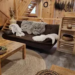 Glamping Happiness - Natural Pool & Wellness Ribnica