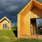 Glamping Happiness - Natural Pool & Wellness