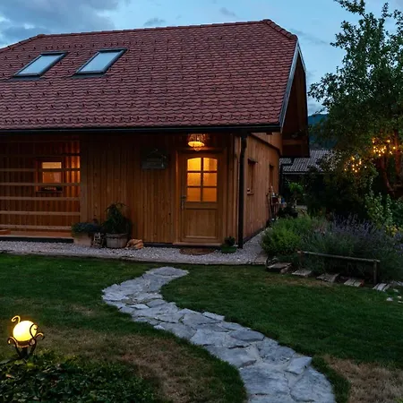 Glamping Happiness - Natural Pool & Wellness Holiday home Ribnica