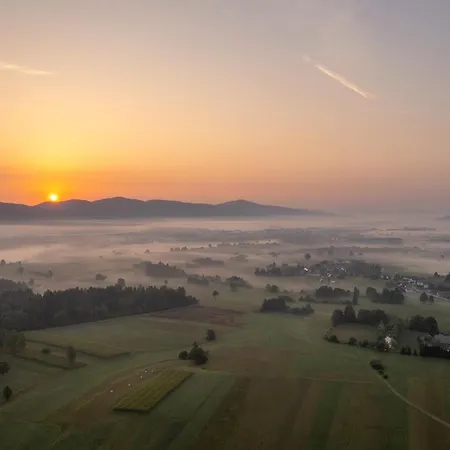 Dom wakacyjny Glamping Happiness - Natural Pool & Wellness