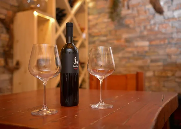 Glamping Happiness - Natural Pool & Wellness *