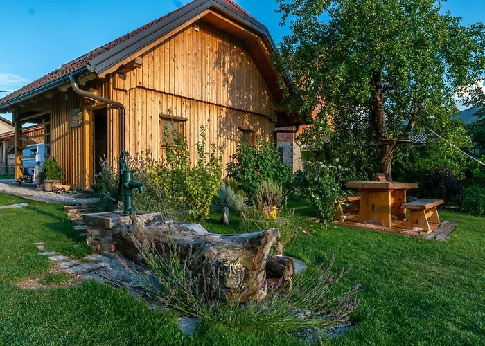 Casa de Férias Glamping Happiness - Natural Pool & Wellness *