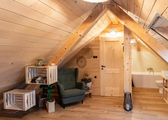 Glamping Happiness - Natural Pool & Wellness Ribnica