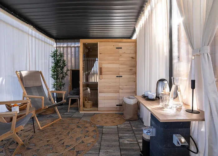 Glamping Happiness - Natural Pool & Wellness Ribnica